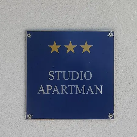 Studio Apartman Giro Appartamento