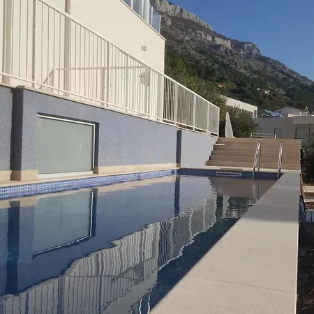 Appartamento Studio Apartman Giro Pisak